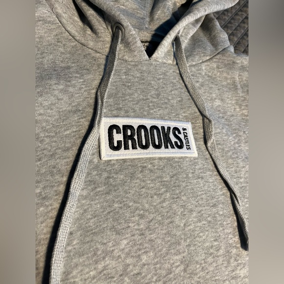Crooks and castles patch hoodie - Picture 2 of 3